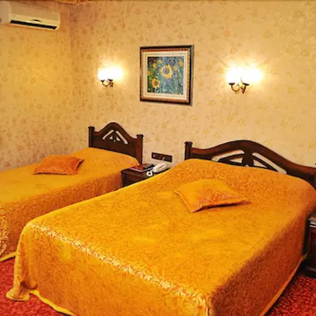 Отель Grand De Londres 4*