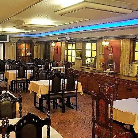 Отель Grand De Londres 4*
