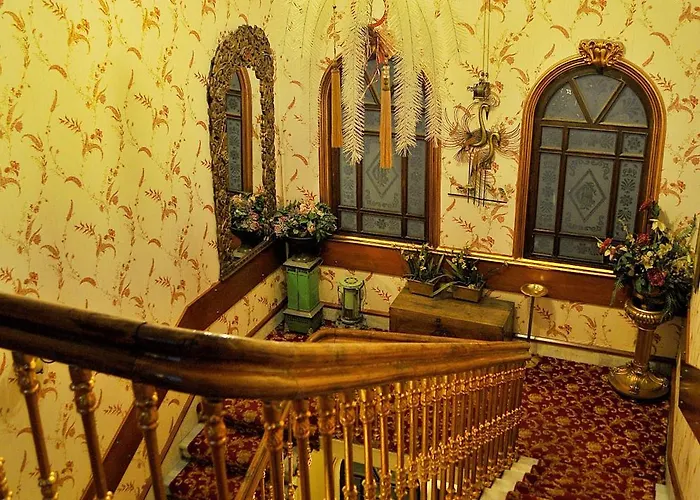 Отель Grand De Londres 4*