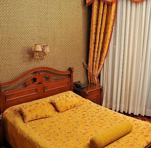 Grand De Londres Отель 4*